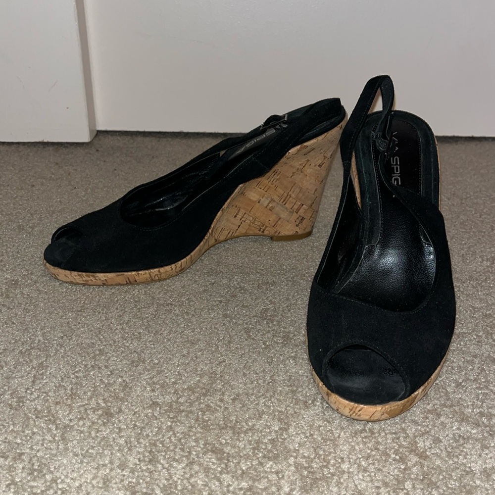 Via Spiga Suede Peep Toe Wedges, size 8.